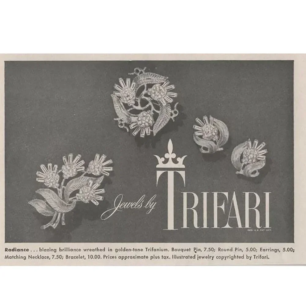 Vintage Alfred Philippe Trifari Radiance Rhinestone Thistle Flower Brooches 1950